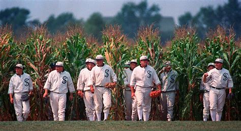 Field of Dreams ! Un conte captivant sur le baseball et la rédemption paternelle ?