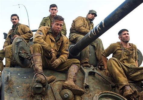 Fury : Une plongée dans la Seconde Guerre mondiale avec une performance explosive de Brad Pitt !